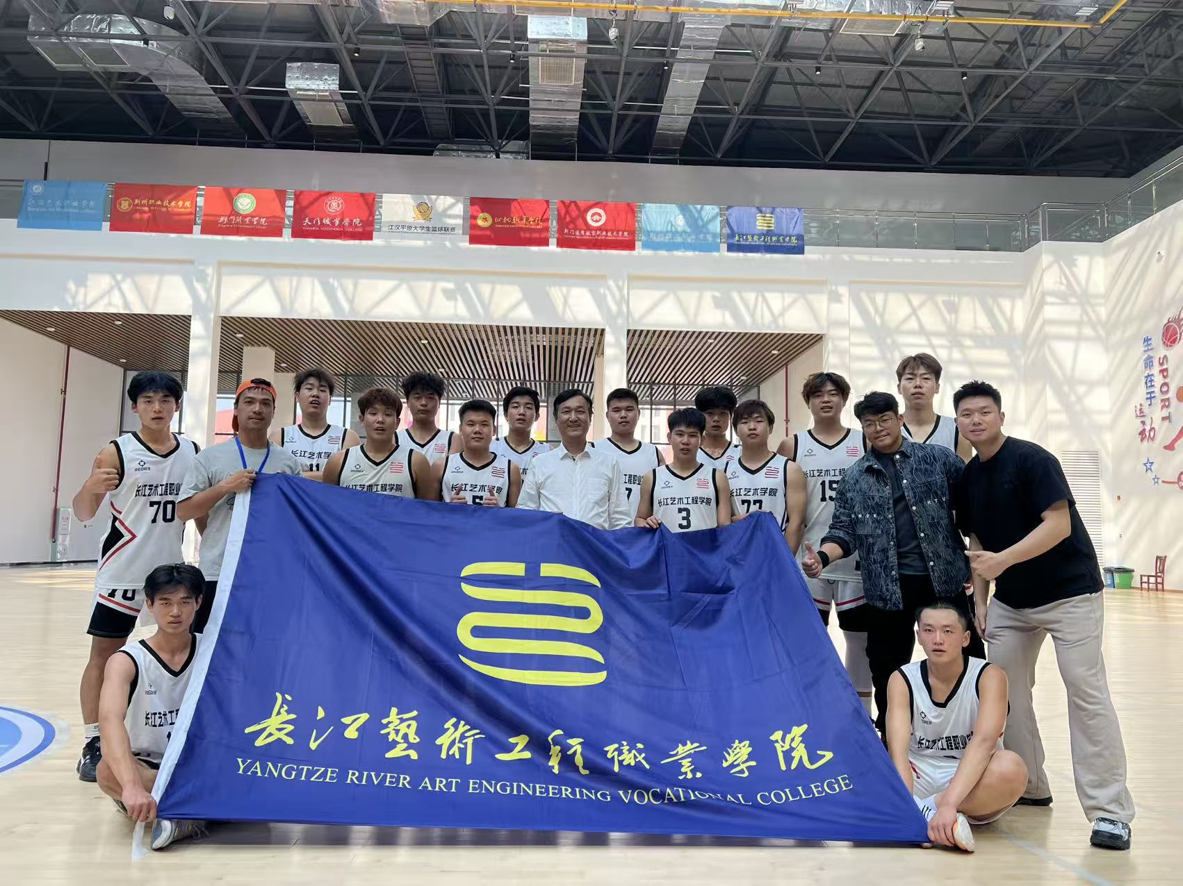 1763514060205752.jpg 微信图片_20251117154043_5951_9.jpg